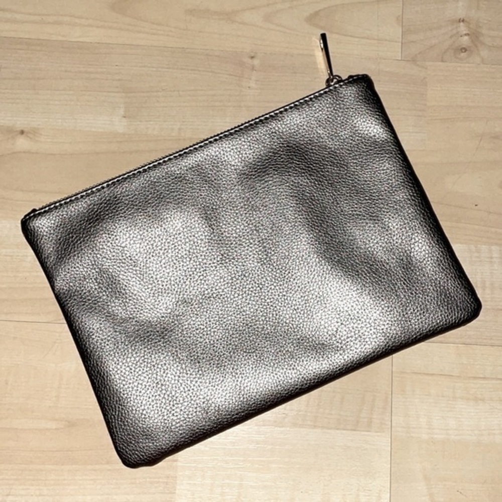 Merona metallic purse clutch make up bag pouch travel wallet card holder NWOT - Picture 8 of 8